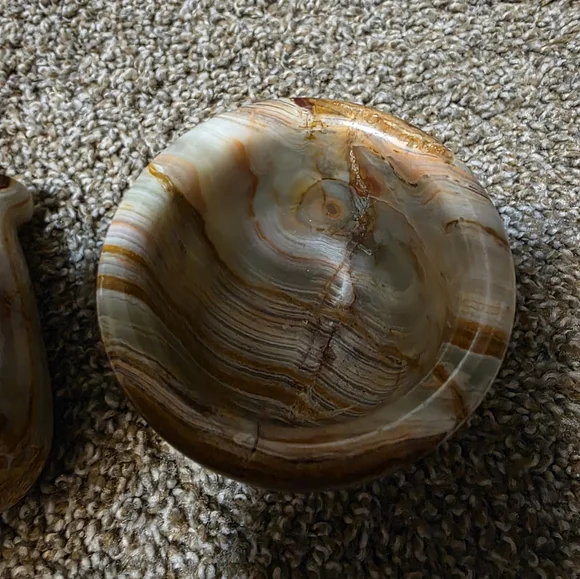 Onyx Mortar and Pestle in Earthy Striations - Picture 4 of 6